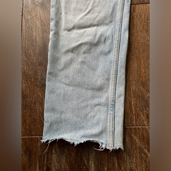 EUC Women’s Zara Jeans Sz 0 - Picture 11 of 11